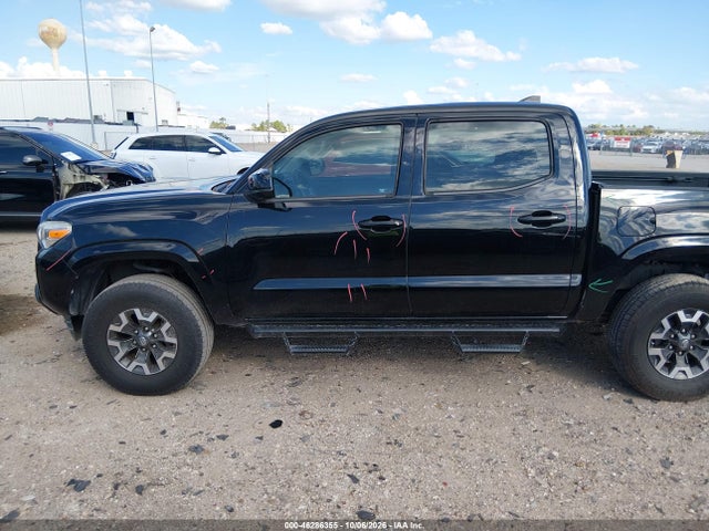 2018 TOYOTA TACOMA SR 14