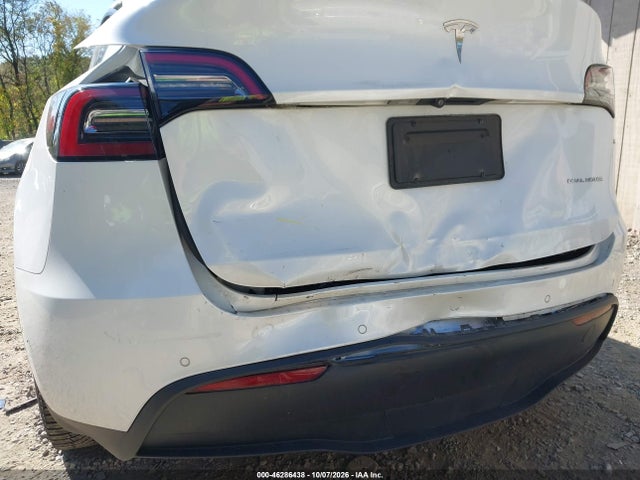 2022 TESLA MODEL Y LONG RANGE DUAL MOTOR ALL-WHEEL DRIVE 19