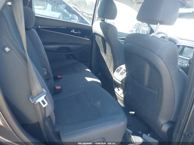 2019 KIA SORENTO 3.3L LX 8