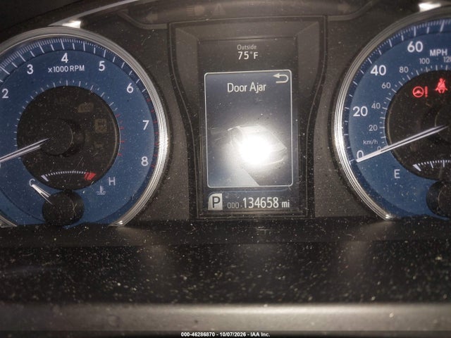 2017 TOYOTA CAMRY LE 16