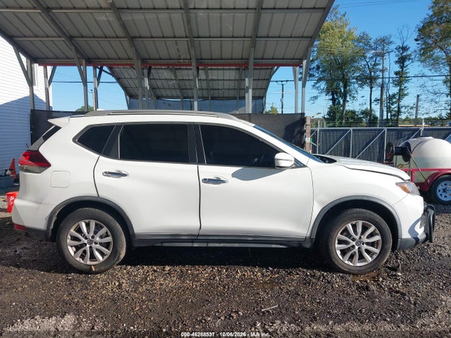 2018 NISSAN ROGUE SV 13