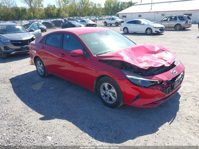 2022 HYUNDAI ELANTRA SE