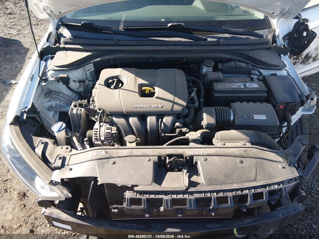 2018 HYUNDAI ELANTRA SEL 10