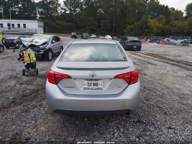 2019 TOYOTA COROLLA SE 16