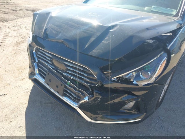 2019 HYUNDAI SONATA SE 18