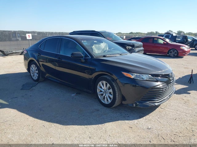 2019 TOYOTA CAMRY LE