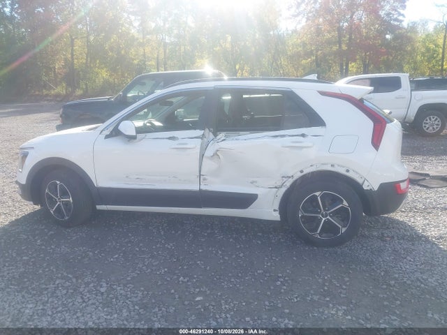 2024 KIA NIRO LX 14