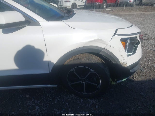 2024 KIA NIRO LX 6