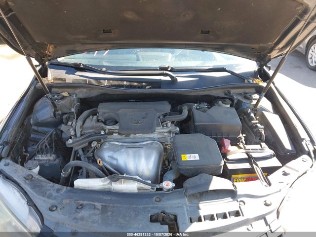2017 TOYOTA CAMRY SE 10
