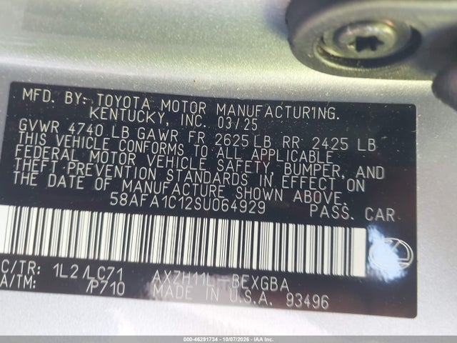 2025 LEXUS ES 300 9
