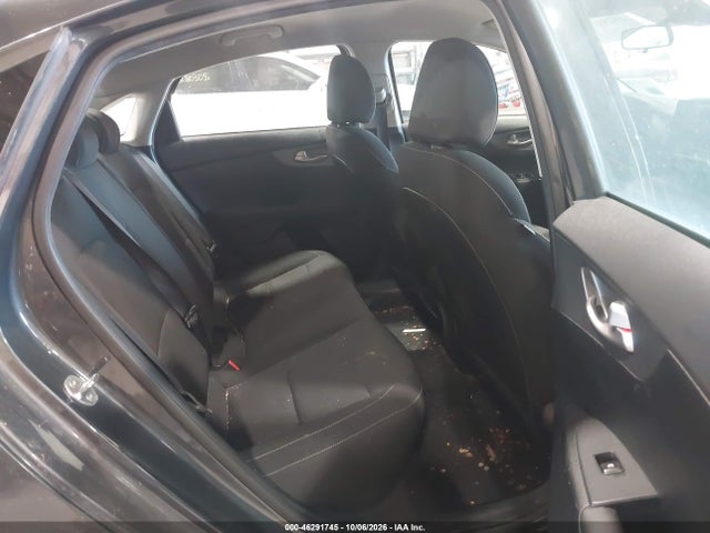 2020 KIA FORTE LXS 8