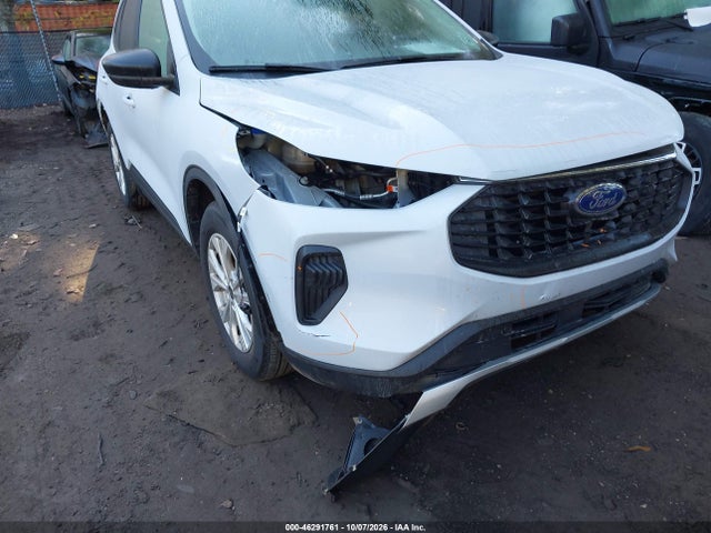 2025 FORD ESCAPE ACTIVE 17