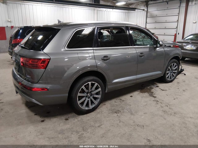 2017 AUDI Q7 3.0T PREMIUM 4