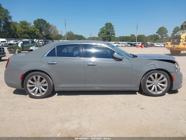 2018 CHRYSLER 300 LIMITED 13