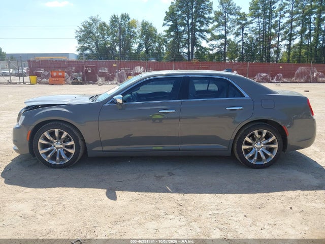 2018 CHRYSLER 300 LIMITED 14
