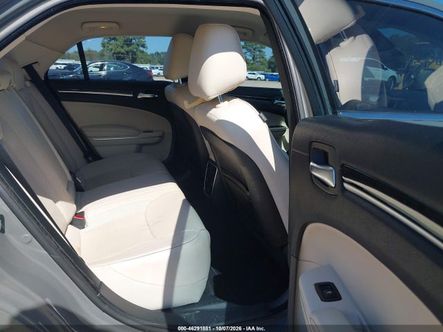 2018 CHRYSLER 300 LIMITED 8