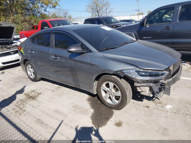 2018 HYUNDAI ELANTRA SE
