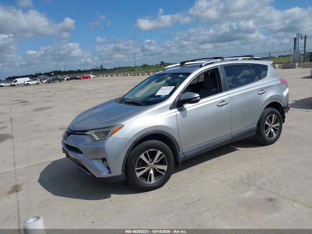 2018 TOYOTA RAV4 XLE 2
