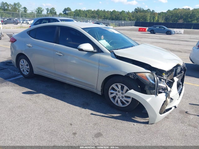 2018 HYUNDAI ELANTRA SE