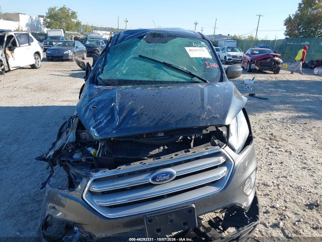 2019 FORD ESCAPE SE 11