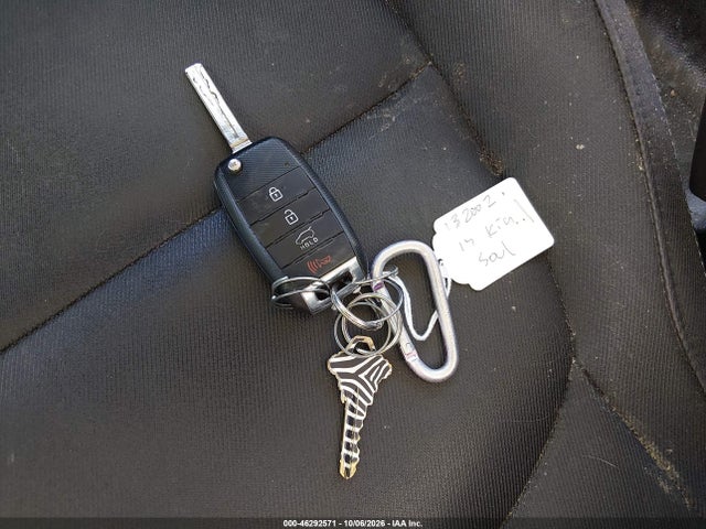 2017 KIA SOUL + 11