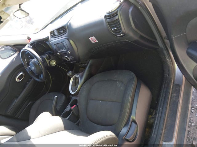 2017 KIA SOUL + 5