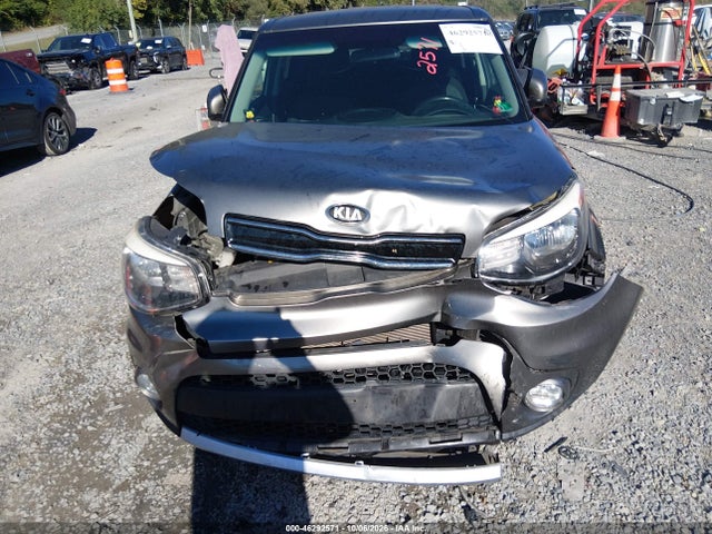 2017 KIA SOUL + 6