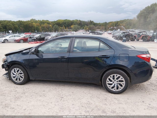2018 TOYOTA COROLLA LE 14