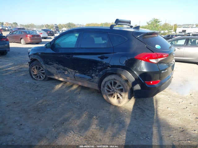 2017 HYUNDAI TUCSON SE PLUS 3