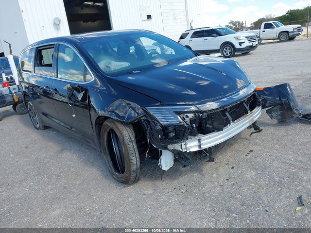 2027 CHRYSLER PACIFICA