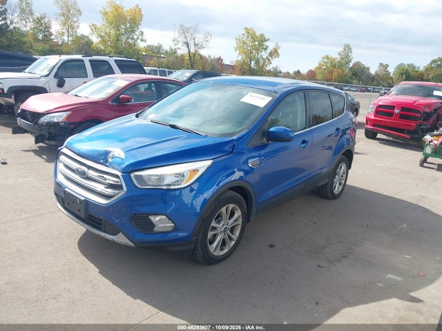2017 FORD ESCAPE SE 2