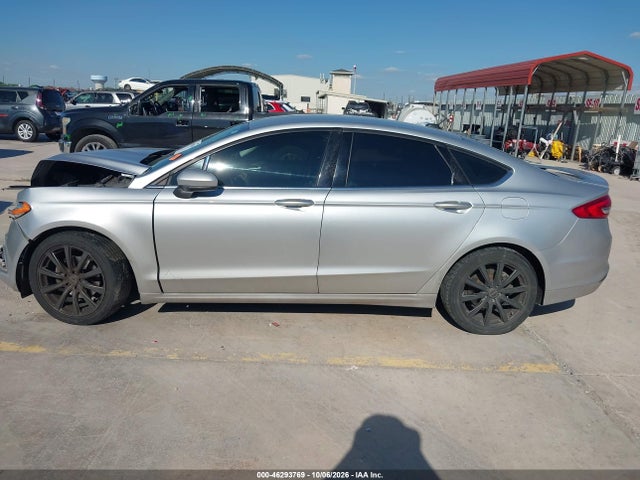 2018 FORD FUSION S 14