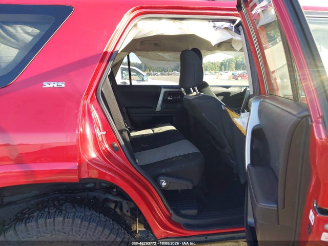 2024 TOYOTA 4RUNNER SR5 8