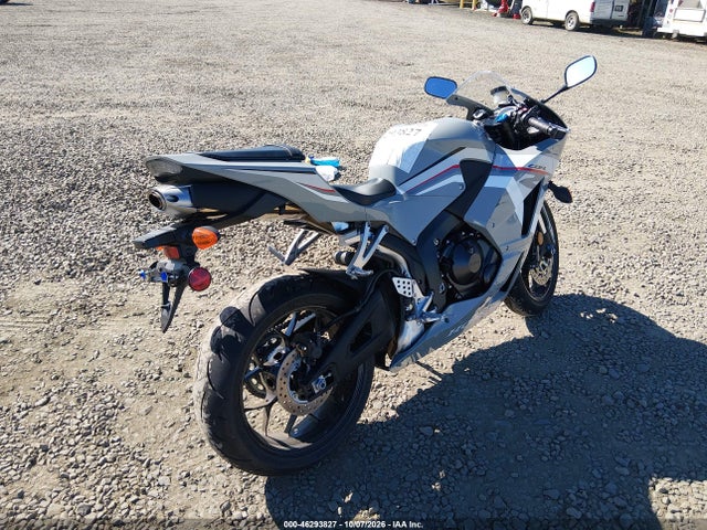 2026 HONDA CBR600 RR 4