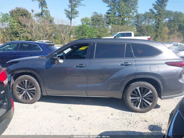 2021 TOYOTA HIGHLANDER XSE 14