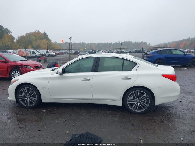 2017 INFINITI Q50 3.0T SPORT 13