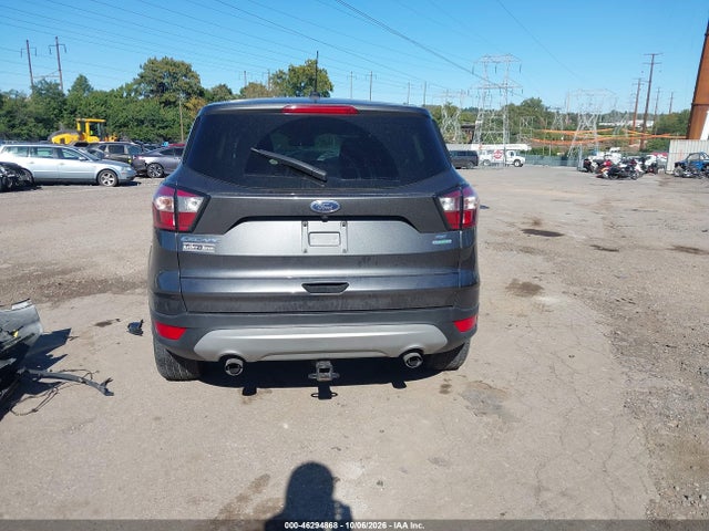 2017 FORD ESCAPE SE 17