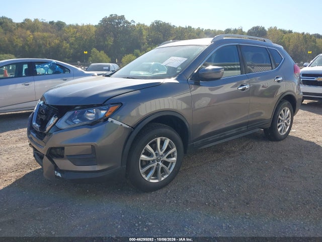 2017 NISSAN ROGUE SV 2