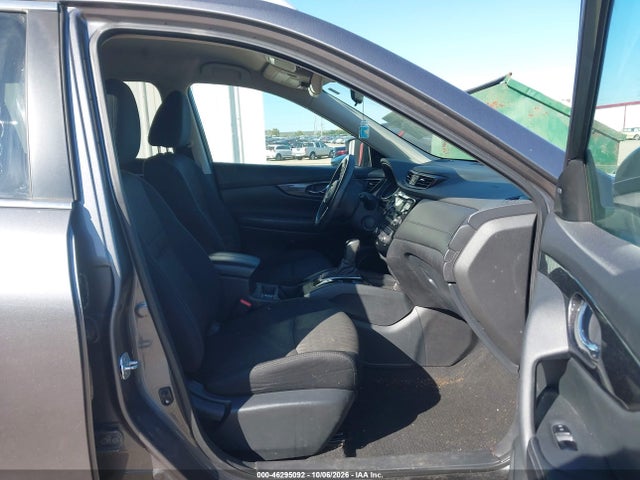 2017 NISSAN ROGUE SV 5