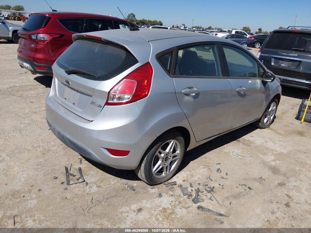 2017 FORD FIESTA SE 4