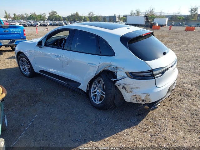 2019 PORSCHE MACAN 3