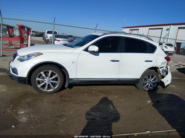2017 INFINITI QX50 14
