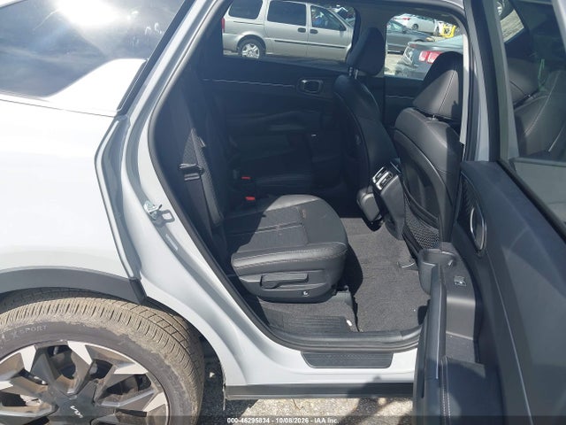 2026 KIA SORENTO EX 8