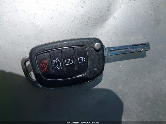 2019 HYUNDAI SONATA SE 11