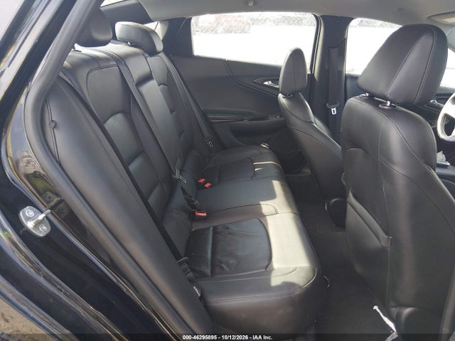 2017 CHEVROLET MALIBU 1LT 8