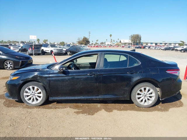 2020 TOYOTA CAMRY LE 14
