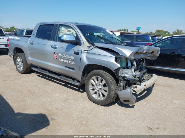 2017 TOYOTA TUNDRA SR5 5.7L V8