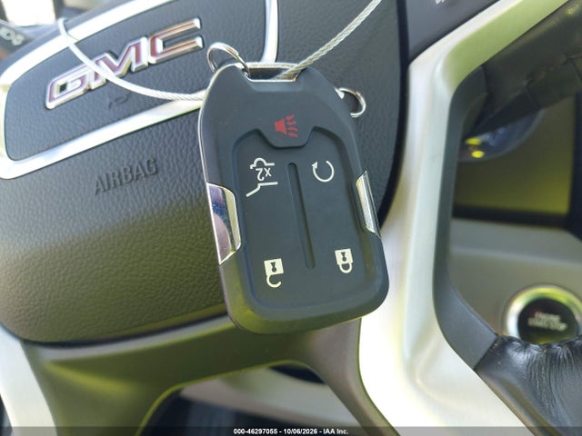 2018 GMC TERRAIN SLT 11