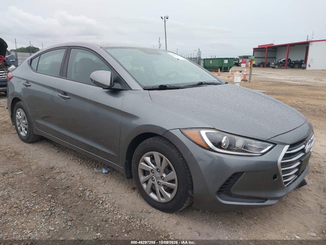2018 HYUNDAI ELANTRA SE