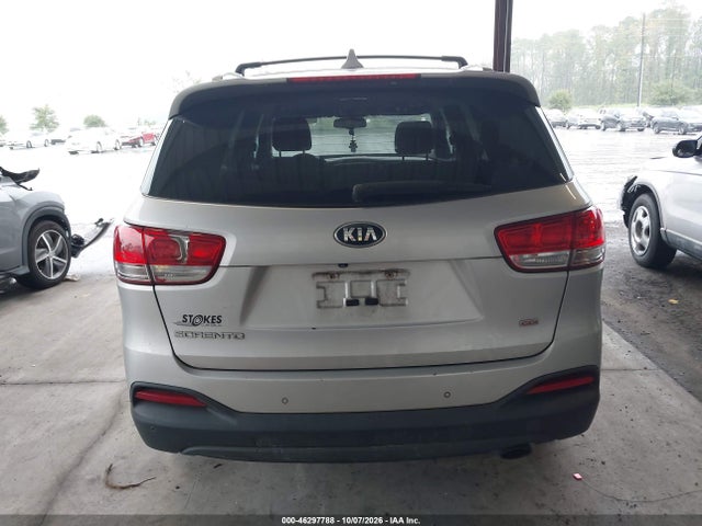 2017 KIA SORENTO 2.4L LX 15